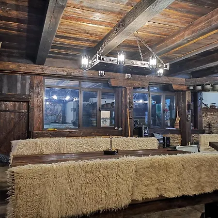 Ali Baba I 40 Razboinika Guest house Bansko
